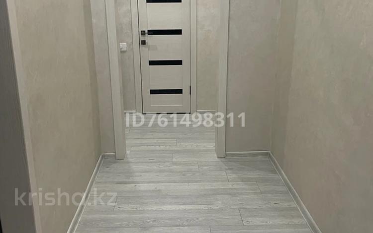 1-комнатная квартира · 42 м² · 4/10 этаж, Валиханова 159 за 13 000 ₸ в Семее — фото 3