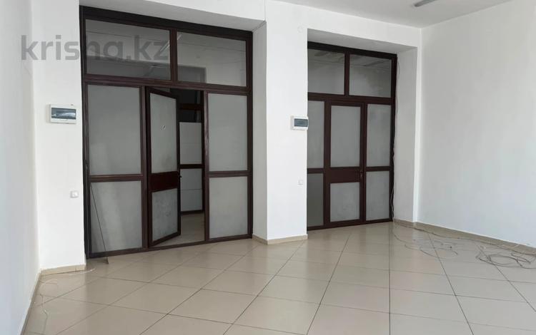Офисы · 35 м² за 210 000 ₸ в Караганде, Казыбек би р-н — фото 2
