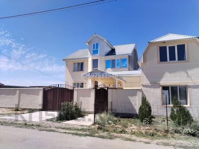 Отдельный дом · 9 комнат · 300 м² · 15 сот., Т. Рысқұлов 30 Б за 58 млн 〒 в Айша-Биби