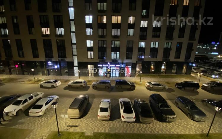 1-комнатная квартира · 42 м² · 3/9 этаж, Абылхаир хана 65 за 250 000 〒 в Атырау — фото 2