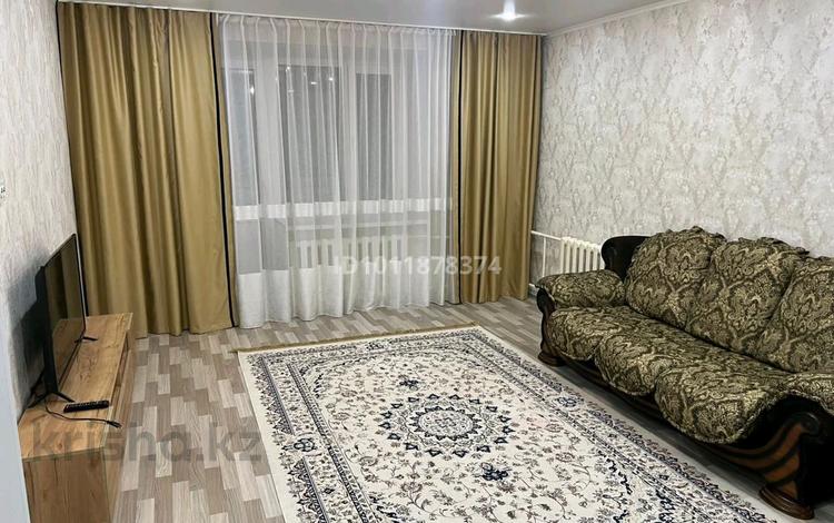 2-бөлмелі пәтер · 65 м² · 1/9 қабат, Утепова 38, бағасы: 17 000 ₸ в Усть-Каменогорске — фото 2