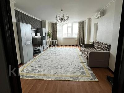 3-комнатная квартира · 105 м² · 8/10 этаж, Просп. Алии Молдагуловой 58к5 за 220 000 ₸ в Актобе