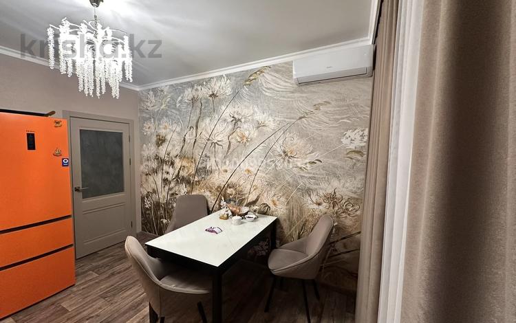 2-бөлмелі пәтер · 68.4 м² · 1/4 қабат, Аэропорт 1 шағын ауданы, Дмитрия Герасимова 1/1, бағасы: 38.5 млн ₸ в Костанае, Микрорайон Аэропорт 1 — фото 2