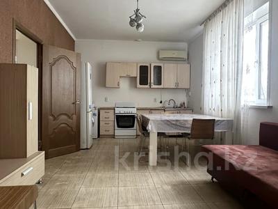 Жеке үй · 4 бөлме · 100 м² · 20 жүзд., 10-я улица 88, бағасы: 300 000 ₸ в Жана куате
