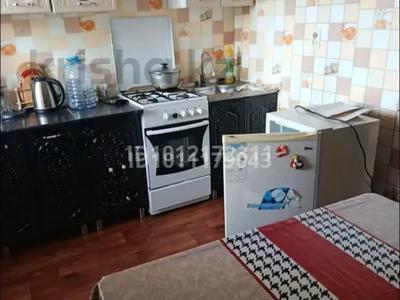 2-бөлмелі пәтер · 42.4 м² · 5/5 қабат, Локомотивная ул. 155, бағасы: 9.5 млн ₸ в Караганде