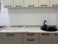 2-бөлмелі пәтер · 45 м² · 1/5 қабат, Кердери 169, бағасы: 16 млн ₸ в Уральске, мкр Школьник — фото 7