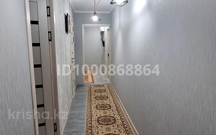 3-бөлмелі пәтер · 65 м² · 1/5 қабат, мкр Восток 55 — Поликлиника KAMEYA, бағасы: 27 млн ₸ в Шымкенте, Аль-Фарабийский р-н — фото 2