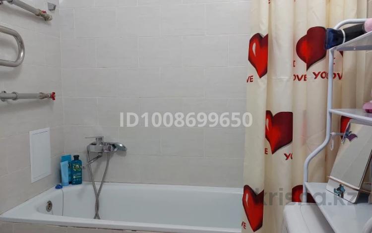 1-комнатная квартира · 28 м² · 10/14 этаж, Кайым Мухамедханов 25 за 155 000 ₸ в Астане, Нура р-н — фото 2