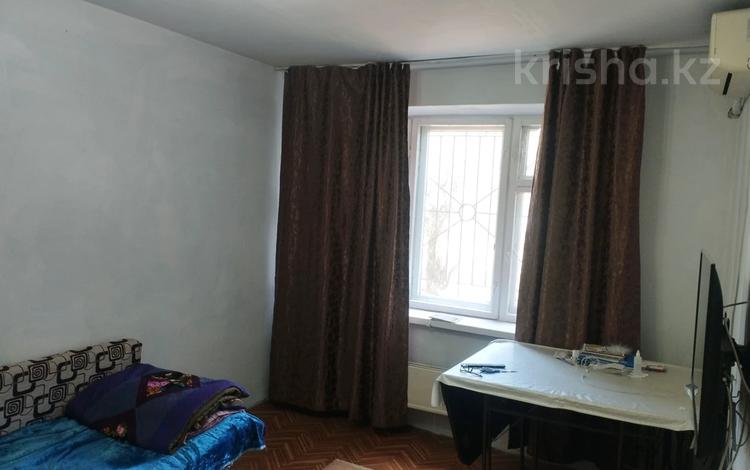 1-комнатная квартира, 33 м², 1/5 этаж, 5 мкр 11 б за 8.6 млн 〒 в Талдыкоргане, мкр Самал — фото 4