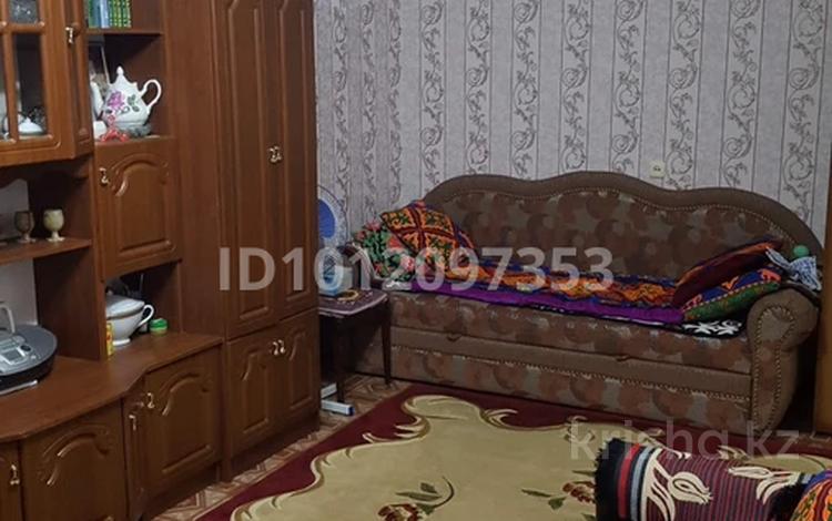 2-комнатная квартира · 50.4 м² · 2/9 этаж, 4-й мкр. 10А за 18 млн ₸ в Уральске — фото 2