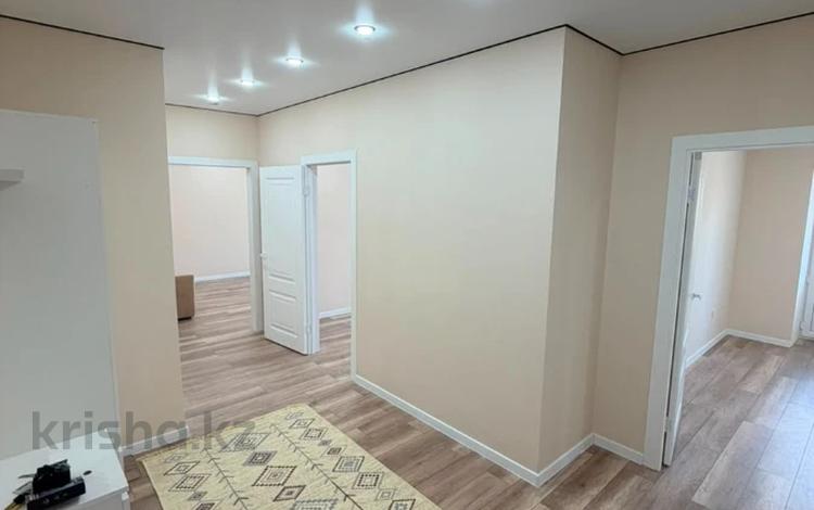 2-комнатная квартира · 70 м² · 3/9 этаж, мкр. Алтын орда за 31.6 млн ₸ в Актобе — фото 2