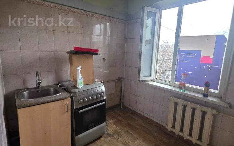 3-бөлмелі пәтер · 58 м² · 5/5 қабат, мкр №10, бағасы: 31.5 млн ₸ в Алматы, Ауэзовский р-н — фото 2