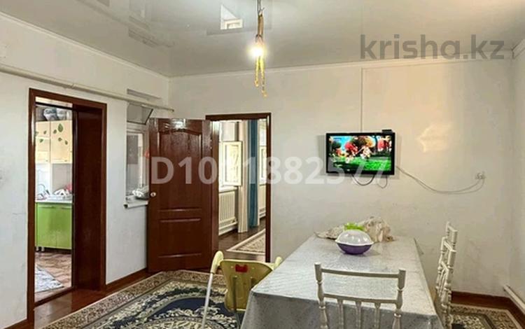 Отдельный дом · 3 комнаты · 75 м² · 10 сот., 10 за 13.5 млн ₸ в Кызылординской обл. — фото 2