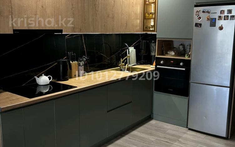 2-бөлмелі пәтер · 74 м² · 10/13 қабат, мкр Астана, Шаляпина 1/18, бағасы: 70 млн ₸ в Алматы, Ауэзовский р-н — фото 2