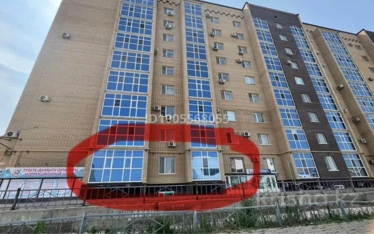2-бөлмелі пәтер · 75 м² · 1/9 қабат, мкр. Алтын орда, Ораз Татеулы 5А, бағасы: 31 млн ₸ в Актобе — фото 2