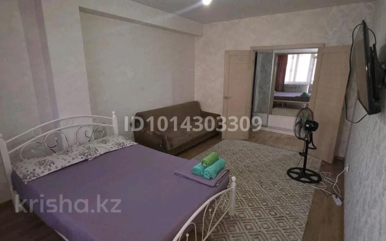 1-комнатная квартира · 42.7 м² · 4/10 этаж, Жибек Жолы за 10 000 ₸ в Усть-Каменогорске — фото 2