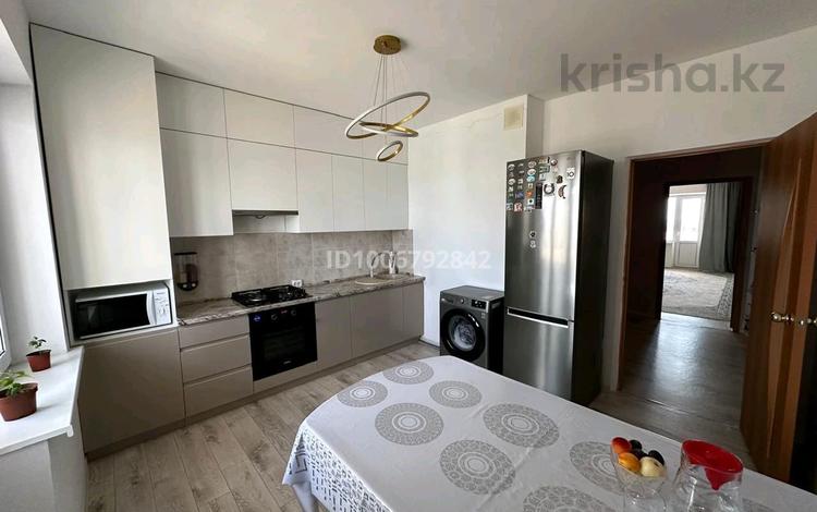 3-бөлмелі пәтер · 85 м² · 7/9 қабат, Самал 99/1, бағасы: 200 000 ₸ в Уральске — фото 3