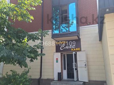 2-бөлмелі пәтер · 53 м² · 1/3 қабат, Толе би 59 — Айтиева-Толеби, бағасы: 23.5 млн ₸ в Таразе