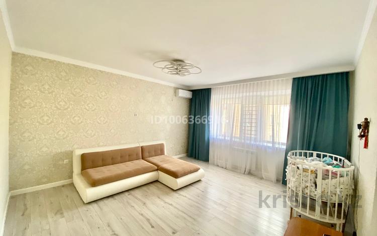 2-комнатная квартира · 89 м² · 4/5 этаж, мкр. Алтын орда, Халела Досмухамедулы за 42 млн ₸ в Актобе — фото 2