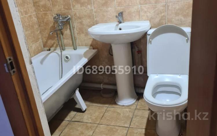 1-комнатная квартира · 39 м² · 6/9 этаж, мкр Айгерим-1, Нуркент за 180 000 ₸ в Алматы, Алатауский р-н — фото 2