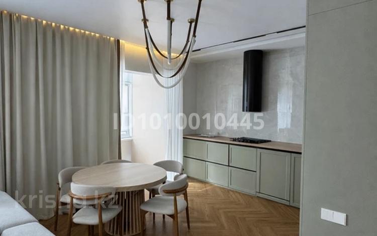 3-комнатная квартира · 136 м² · 2/5 этаж, 7 микрорайон 12А, 12Б, 12В — Строительный магазин Alem за 65 млн ₸ в Аксае — фото 2