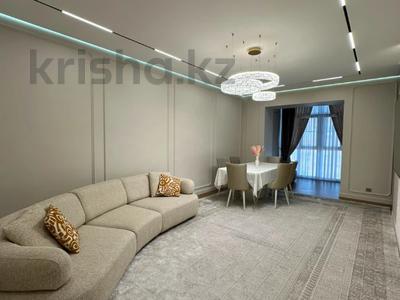 4-комнатная квартира · 140 м² · 6/9 этаж, мкр. Алтын орда, молдагуловой 62 за 82 млн ₸ в Актобе