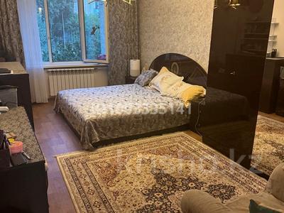 3-бөлмелі пәтер · 65 м² · 3/5 қабат, мкр Тастак-1 15, бағасы: 40 млн ₸ в Алматы, Ауэзовский р-н