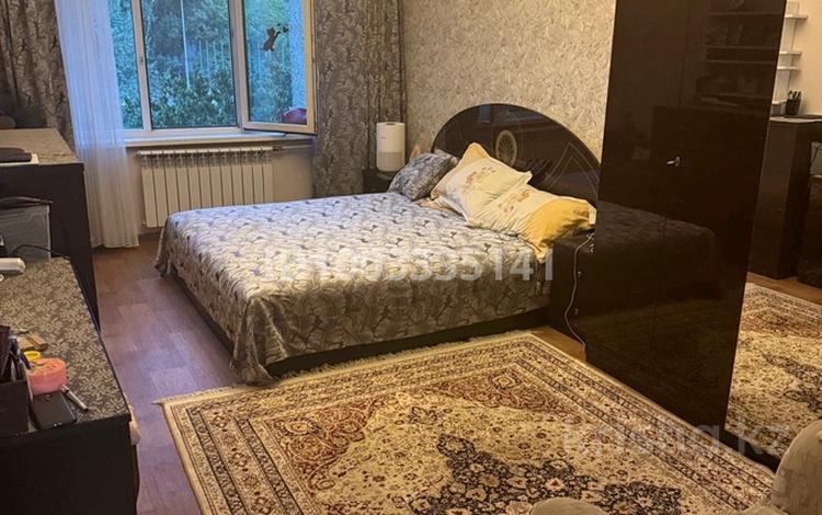 3-бөлмелі пәтер · 65 м² · 3/5 қабат, мкр Тастак-1 15, бағасы: 40 млн ₸ в Алматы, Ауэзовский р-н — фото 2