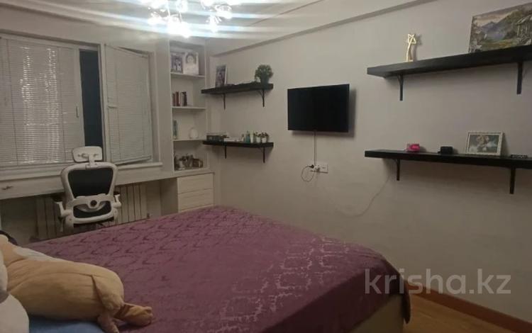 3-комнатная квартира · 73 м² · 8/10 этаж, Казыбек би за 78 млн ₸ в Алматы, Медеуский р-н — фото 2