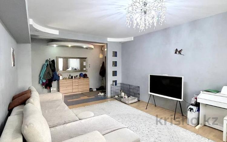 3-бөлмелі пәтер · 90 м² · 4/6 қабат, Проспект Достык — Золотой Квадрат, бағасы: 93 млн ₸ в Алматы, Медеуский р-н — фото 13