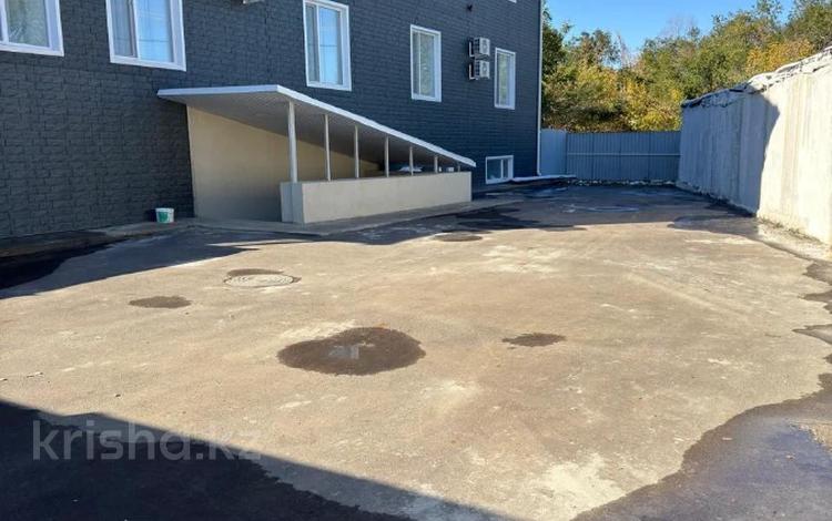 Здания · 750 м², бағасы: 395 млн ₸ в Костанае — фото 2