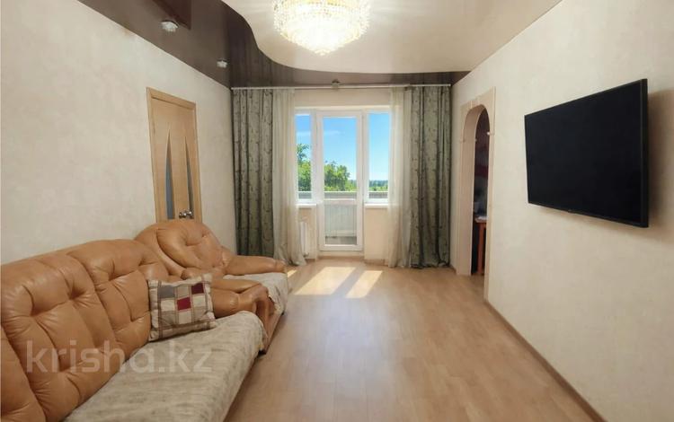 2-комнатная квартира · 44.8 м² · 5/5 этаж, мкр Новый Город, Мкр Новый Город пр. Н. Абдирова — Магазин Мечта, Магазин Юбилейный за 15.5 млн 〒 в Караганде, Казыбек би р-н — фото 2