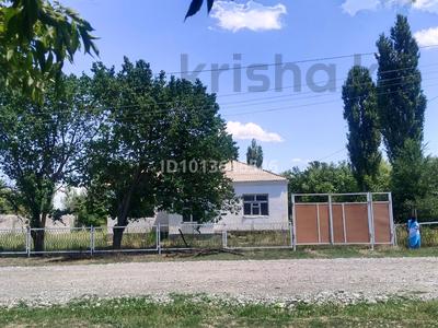 Отдельный дом · 6 комнат · 120.6 м² · 25 сот., Асанбаева 28 — 15 километров от города за 20 млн ₸ в Кайнарбулаке