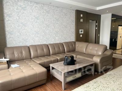 3-комнатная квартира · 140 м² · 15/21 этаж · помесячно, Байтурсынова 5 за 500 000 〒 в Астане, Алматы р-н