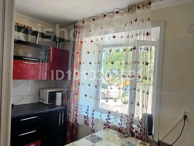 3-бөлмелі пәтер · 54 м² · 1/5 қабат, Абая 68, бағасы: 11 млн ₸ в Аркалыке