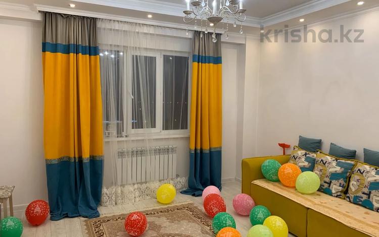 2-бөлмелі пәтер · 60 м² · 5/9 қабат, Аксай - 1 11/7, бағасы: 37 млн ₸ в Алматы, Ауэзовский р-н — фото 9