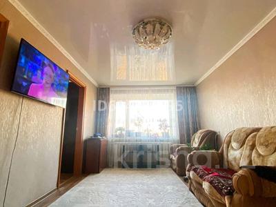 4-комнатная квартира · 63 м² · 5/5 этаж, Алия Молдагулова 48Б за 10 млн 〒 в Экибастузе