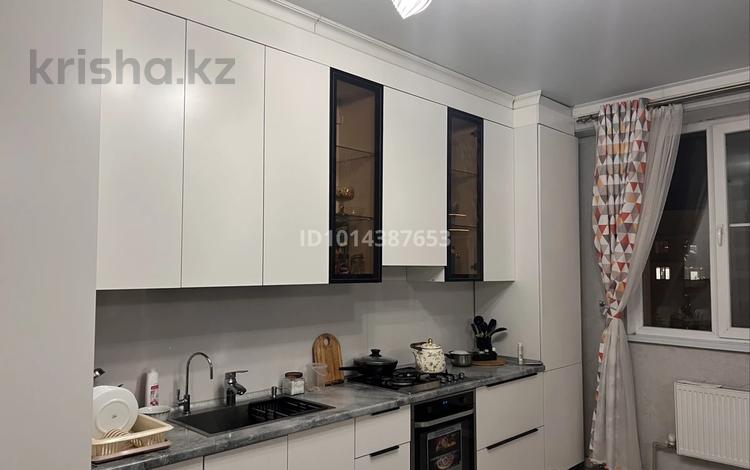 3-комнатная квартира · 92 м² · 8/9 этаж, мкр Нурсат, ЖК Бахыт 172А — Даймонд Плаза за 300 000 ₸ в Шымкенте, Каратауский р-н — фото 2