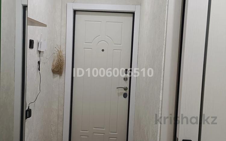 2-бөлмелі пәтер · 45 м² · 5/5 қабат, Кердери — Напротив Дом Быта, бағасы: 16 млн ₸ в Уральске, мкр Школьник — фото 2