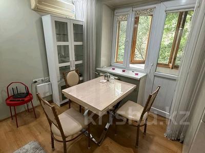 3-комнатная квартира · 62 м², Тулебаева 37 за 400 000 ₸ в Алматы, Медеуский р-н