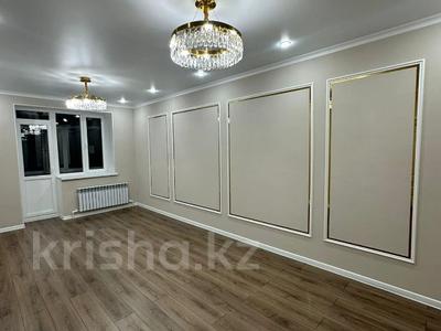 2-комнатная квартира, 75 м², 4/5 этаж, мкр. Алтын орда, тауелсиздик за 27.5 млн 〒 в Актобе, мкр. Алтын орда