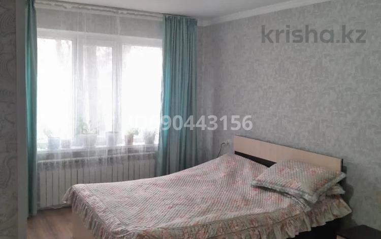 3-комнатная квартира, 62.6 м², 1/4 этаж, Рыскулова за 24 млн 〒 в Талгаре — фото 2