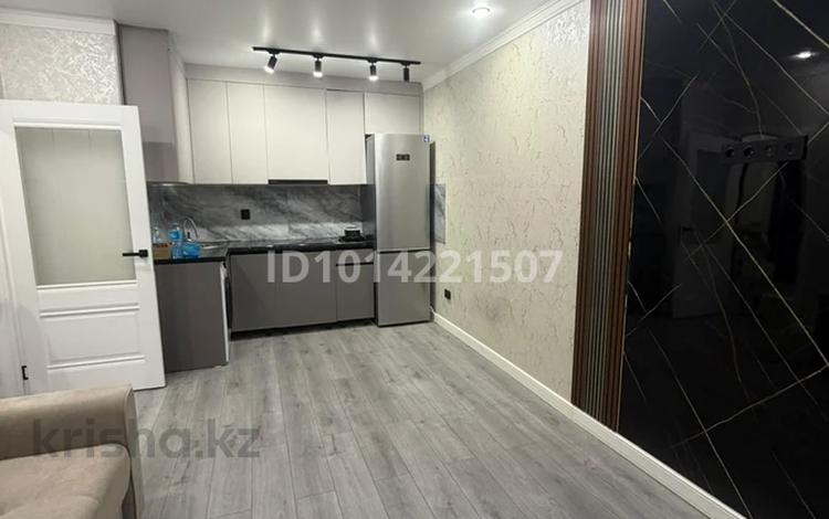 2-комнатная квартира · 39.8 м² · 2/12 этаж, Кабанбай батыра 59 за 230 000 ₸ в Астане, Нура р-н — фото 2