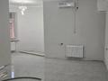 Свободное назначение, офисы, магазины и бутики, салоны красоты, фитнес и спорт, медцентры и аптеки, образование, развлечения, конференц-залы, кабинеты и рабочие места, студии · 150 м² за ~ 1.1 млн ₸ в Шымкенте, Каратауский р-н — фото 6