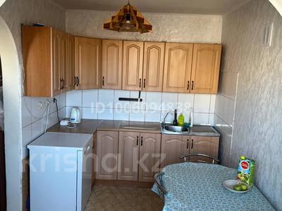 3-бөлмелі пәтер · 62 м² · 4/5 қабат, мкр Михайловка , Аманжолова 71 а — Аманжолова, бағасы: 190 000 〒 в Караганде, Казыбек би р-н