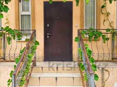 6-комнатная квартира · 246 м² · 1/3 этаж, мкр "Шыгыс 2" 224 за 42.9 млн ₸ в Актау, мкр "Шыгыс 2"