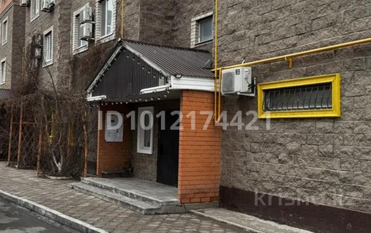 3-комнатная квартира · 100 м² · 3/10 этаж, Кулманова 154а за 40 млн ₸ в Атырау — фото 2