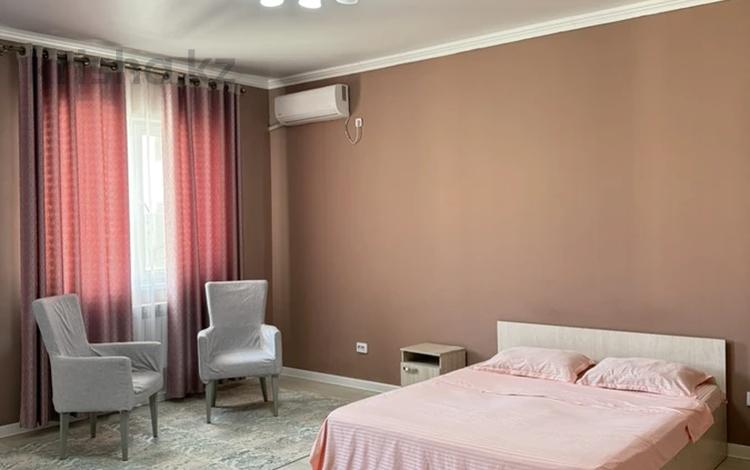 1-бөлмелі пәтер · 48 м² · 7/7 қабат, 16-ш/а. 61, бағасы: 8 000 ₸ в Актау, 16-й мкр  — фото 2