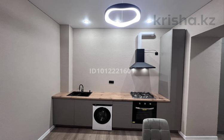1-бөлмелі пәтер · 48.7 м² · 1/6 қабат, мкр Северо-Восток, Желтоксан 1В — Рынок Караван, бағасы: 200 000 ₸ в Уральске — фото 8