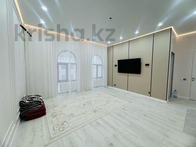 2-комнатная квартира · 70 м² · 6/7 этаж, Акмешит 19 за 51 млн 〒 в Астане, Есильский р-н